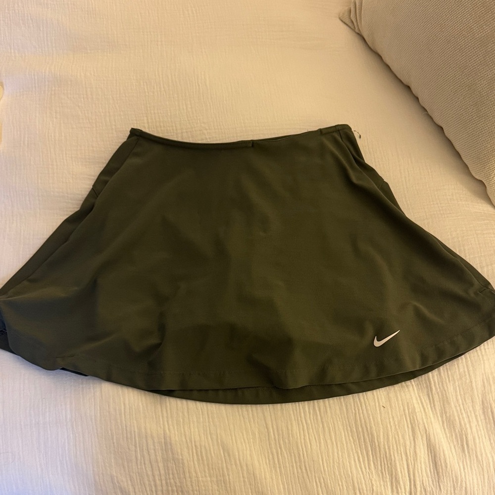 Nike Women's Mini Skirt in Olive Green